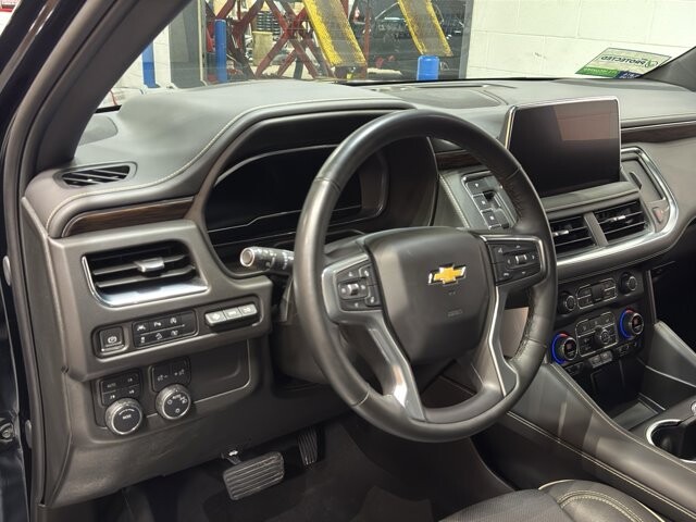 2024 Chevrolet Suburban in Burlington, WI 53105 - 18102107 18