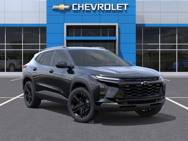 2026 Chevrolet Trax in Burlington, WI 53105 - 18102112 8