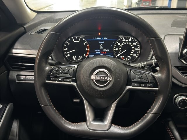2024 Nissan Altima in Burlington, WI 53105 - 18102120 20