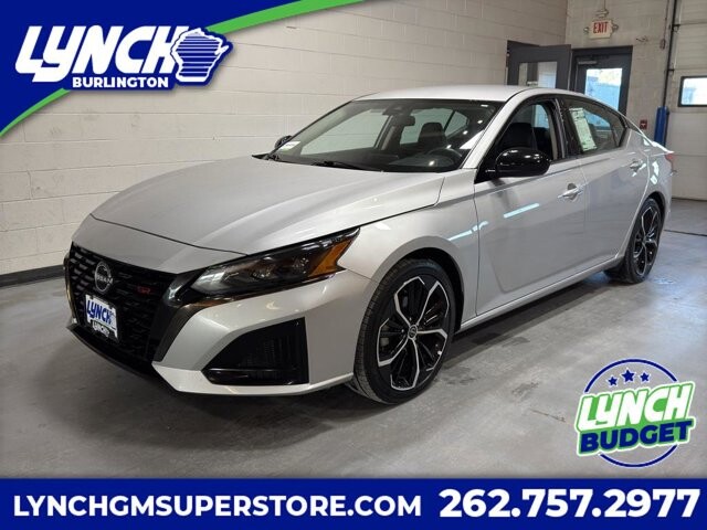 2024 Nissan Altima in Burlington, WI 53105 - 18102120