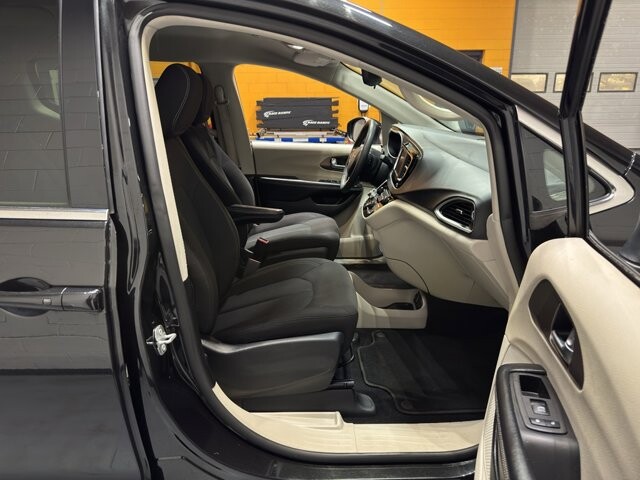 2023 Chrysler Voyager in Burlington, WI 53105 - 18102123 20