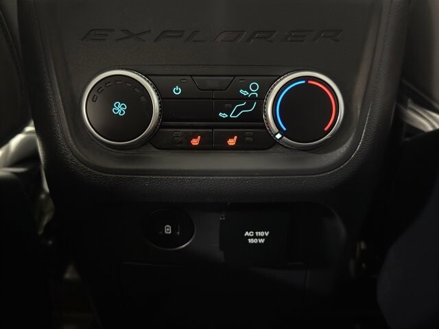2025 Ford Explorer in Burlington, WI 53105 - 18102128 15