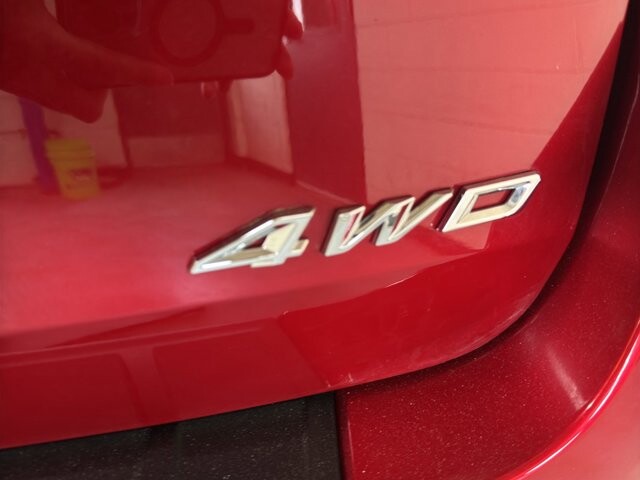 2025 Ford Explorer in Burlington, WI 53105 - 18102128 12