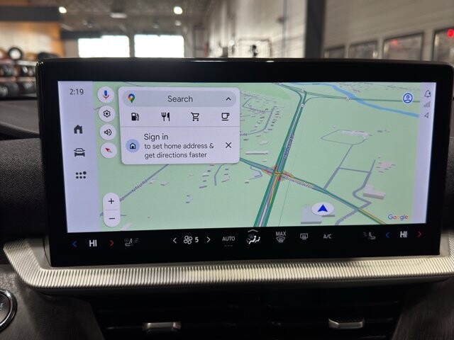 2025 Ford Explorer in Burlington, WI 53105 - 18102128 34