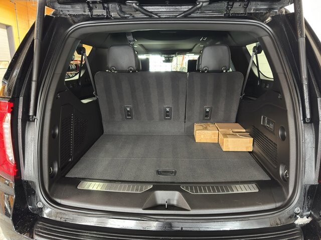 2024 GMC Yukon XL in Burlington, WI 53105 - 18102131 25