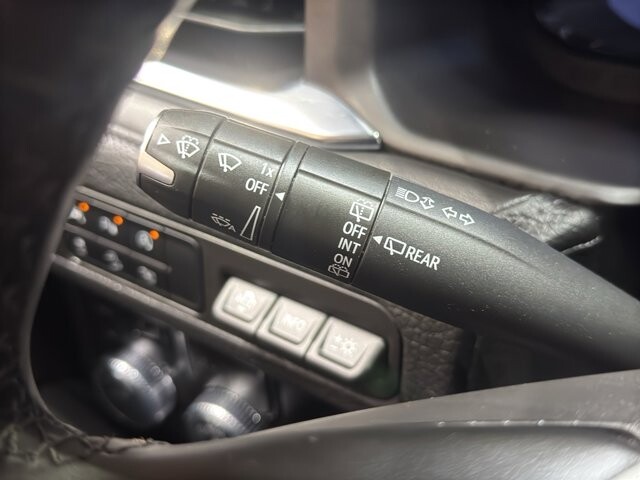 2024 GMC Yukon XL in Burlington, WI 53105 - 18102133 26