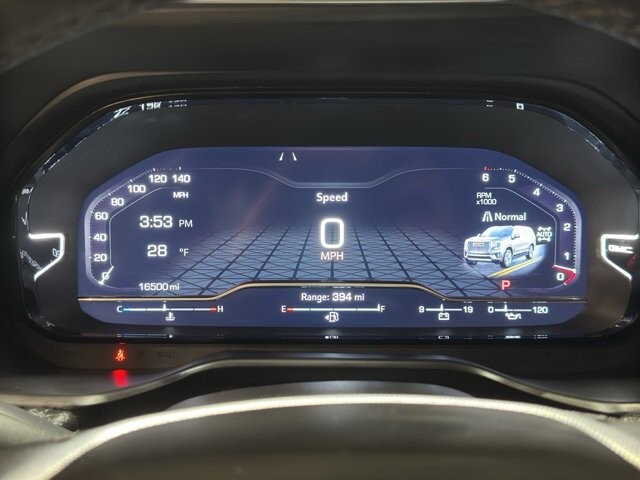 2024 GMC Yukon XL in Burlington, WI 53105 - 18102133 28