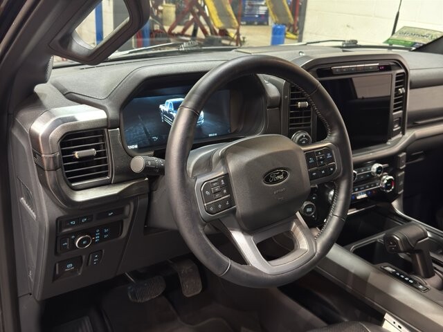 2024 Ford F150 in Burlington, WI 53105 - 18102135 19