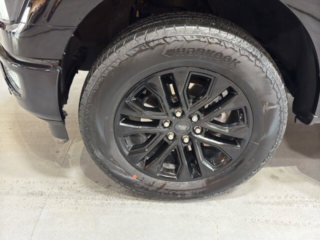 2024 Ford F150 in Burlington, WI 53105 - 18102135 9