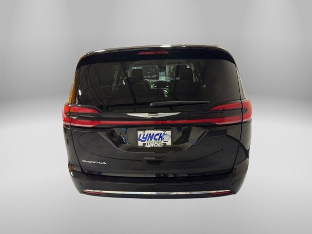 2024 Chrysler Pacifica in Burlington, WI 53105 - 18102145 50