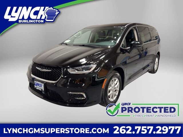 2024 Chrysler Pacifica in Burlington, WI 53105 - 18102145