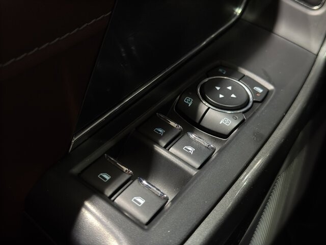 2023 Ford F150 in Burlington, WI 53105 - 18102147 36