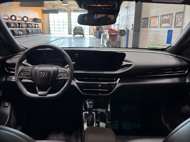 2025 Buick Envista in Burlington, WI 53105 - 18102150 13