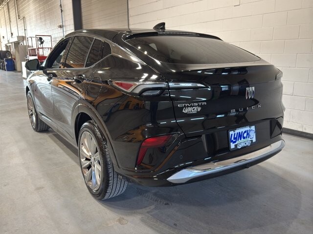 2025 Buick Envista in Burlington, WI 53105 - 18102150 3