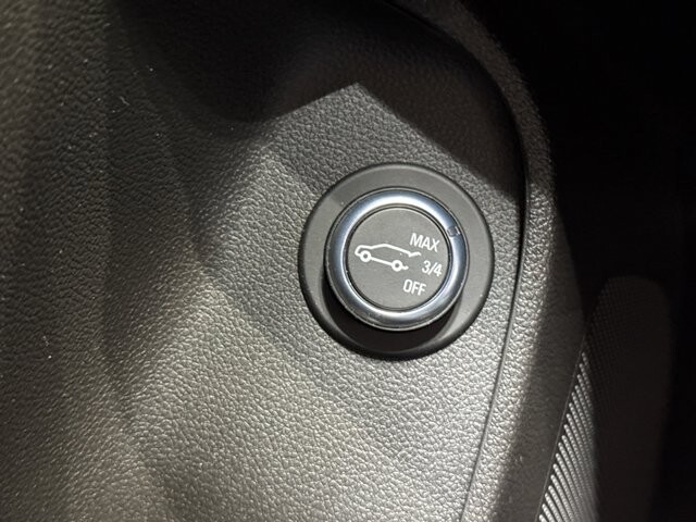 2025 Buick Envista in Burlington, WI 53105 - 18102150 34