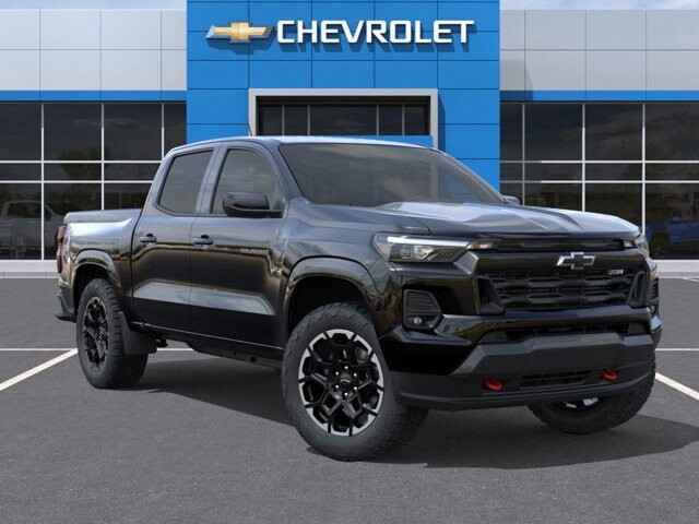 2026 Chevrolet Colorado in Burlington, WI 53105 - 18102166 8