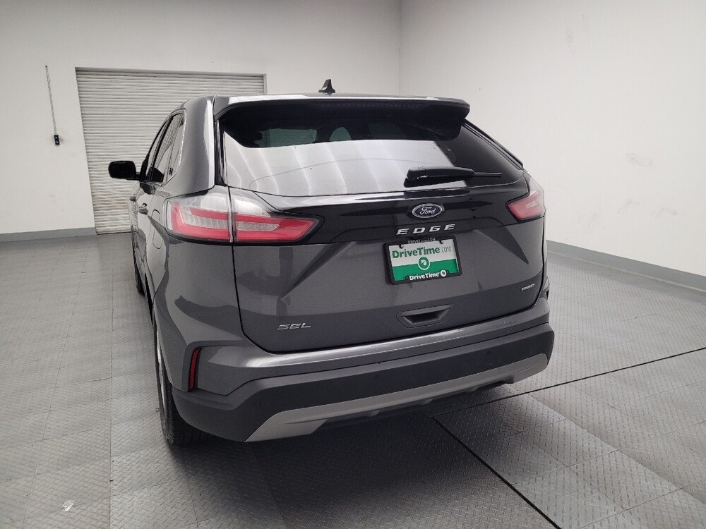 2024 Ford Edge in Downey, CA 90241 - 18102175 6