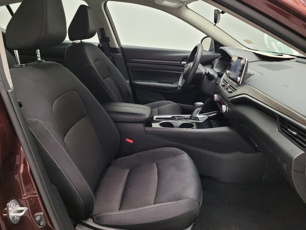 2024 Nissan Altima in Downey, CA 90241 - 18102177 21