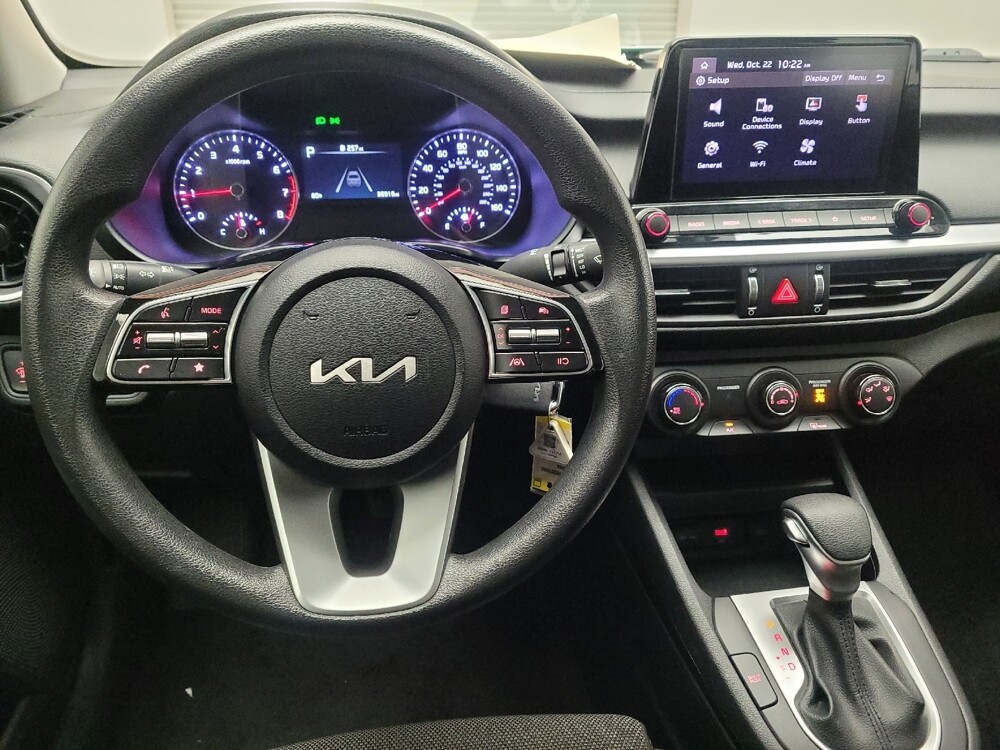 2024 Kia Forte in Downey, CA 90241 - 18102183 22