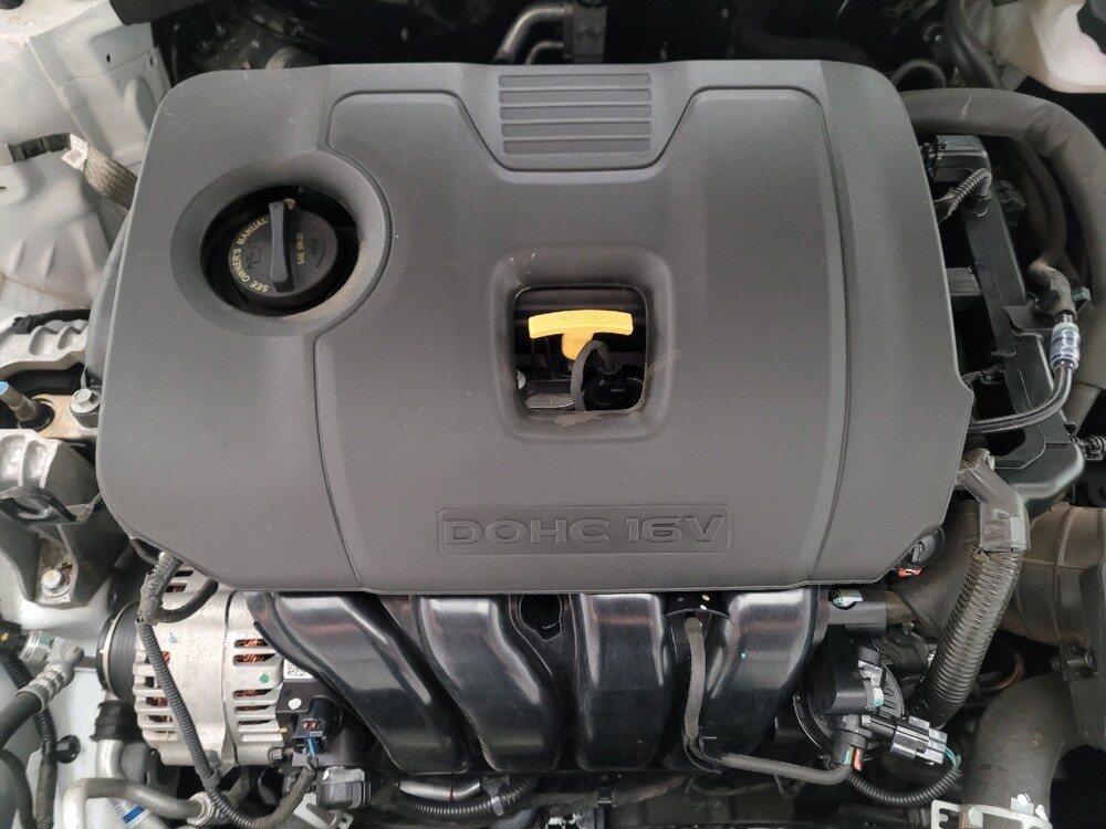 2024 Kia Forte in Downey, CA 90241 - 18102183 30