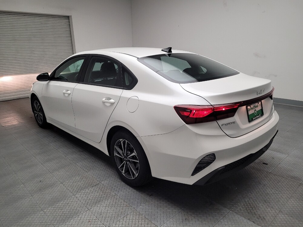 2024 Kia Forte in Downey, CA 90241 - 18102183 5