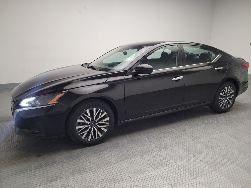 2023 Nissan Altima in Riverside, CA 92504 - 18102191 2