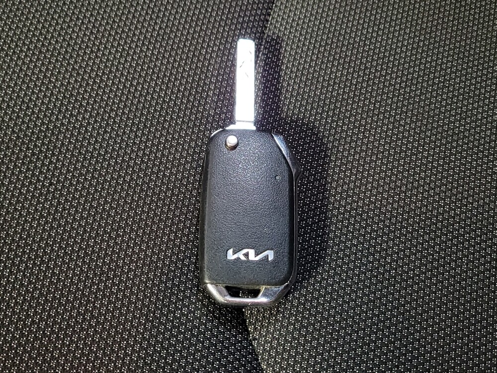 2023 Kia Forte in Riverside, CA 92504 - 18102192 32