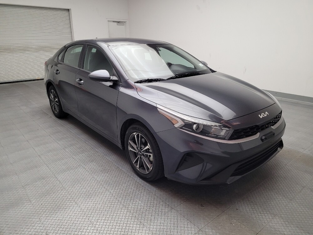 2024 Kia Forte in Montclair, CA 91763 - 18102194 13