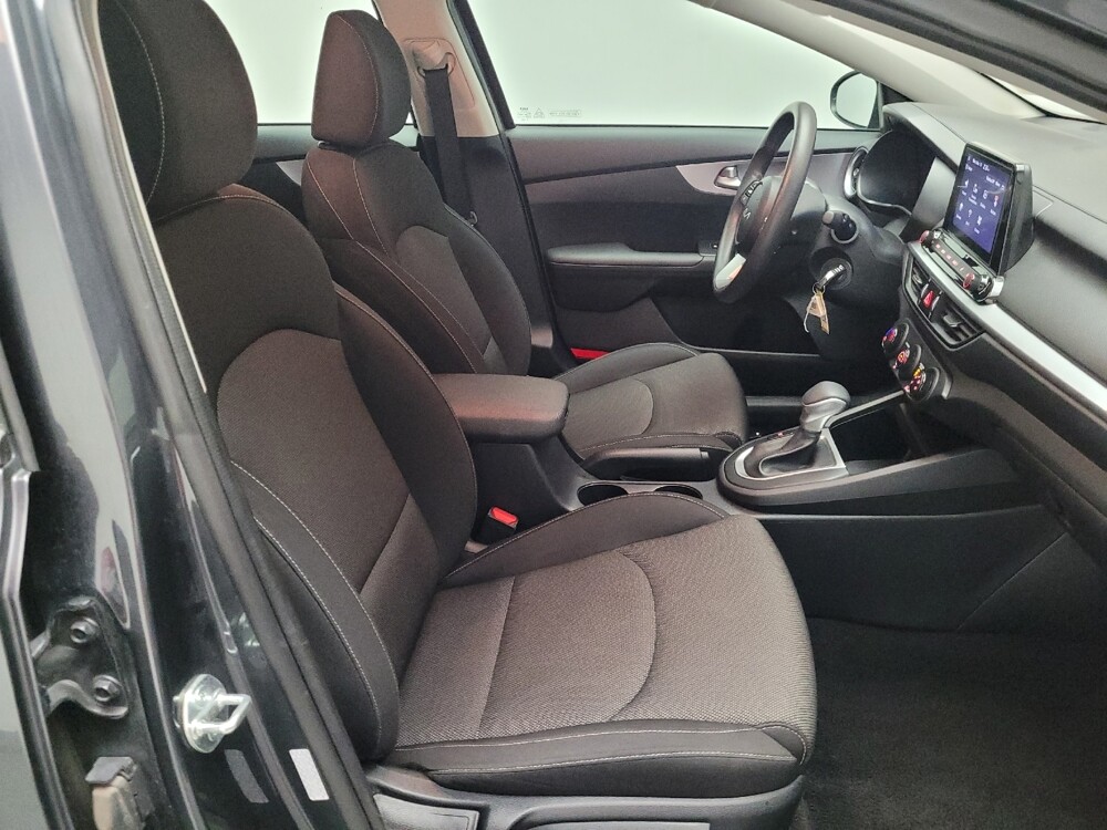 2024 Kia Forte in Montclair, CA 91763 - 18102194 21