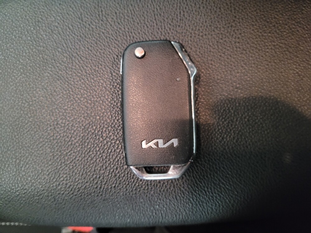 2024 Kia Forte in Montclair, CA 91763 - 18102194 32