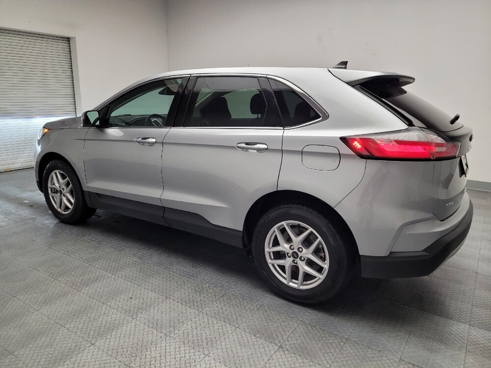 2023 Ford Edge in Montclair, CA 91763 - 18102195 3