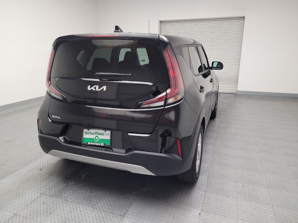 2024 Kia Soul in Montclair, CA 91763 - 18102196 7