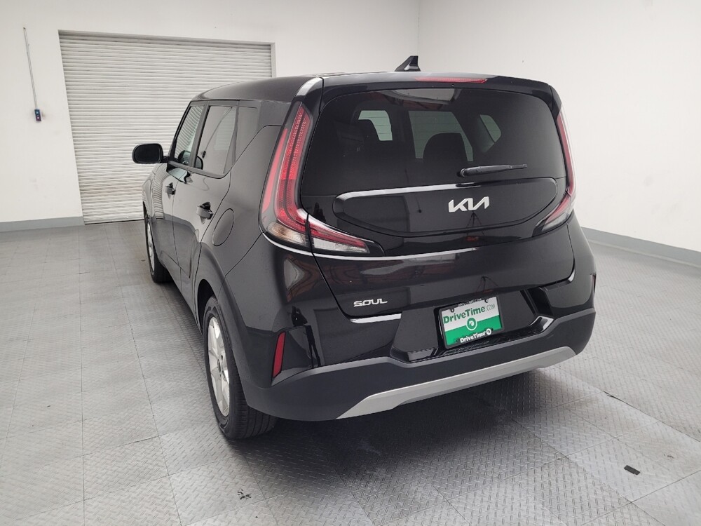 2024 Kia Soul in Montclair, CA 91763 - 18102196 6