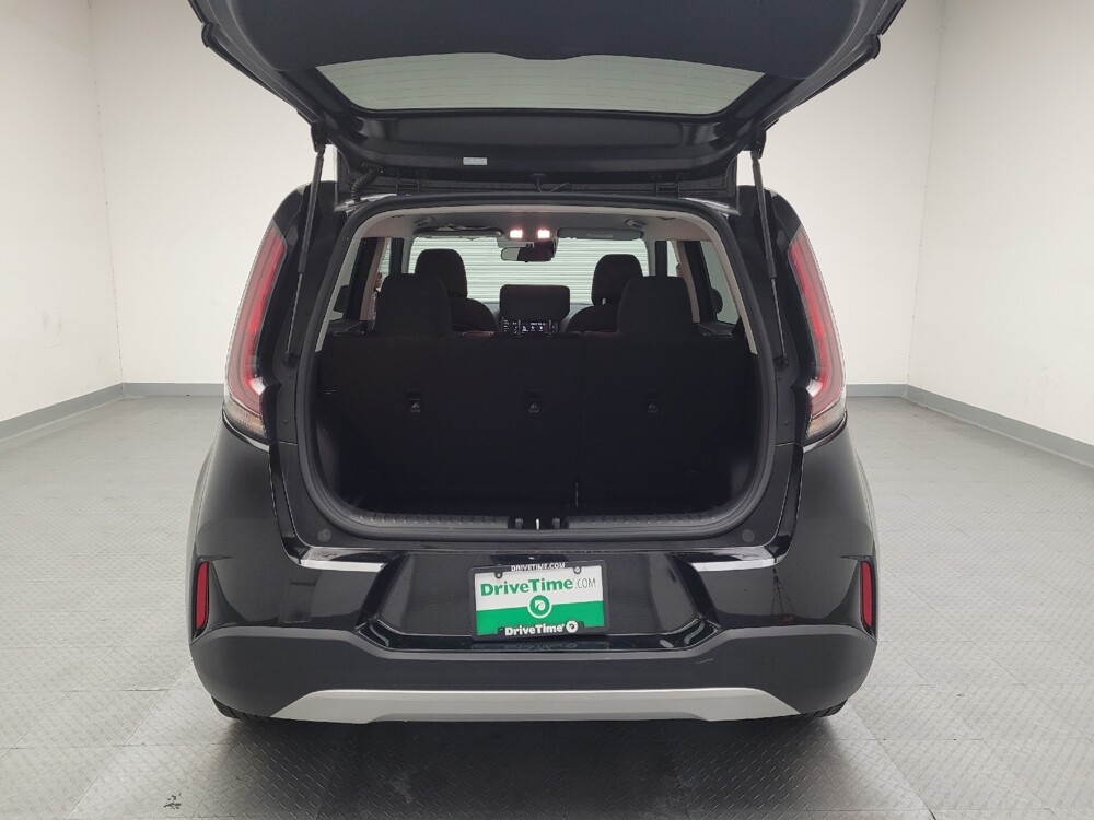 2024 Kia Soul in Montclair, CA 91763 - 18102196 29