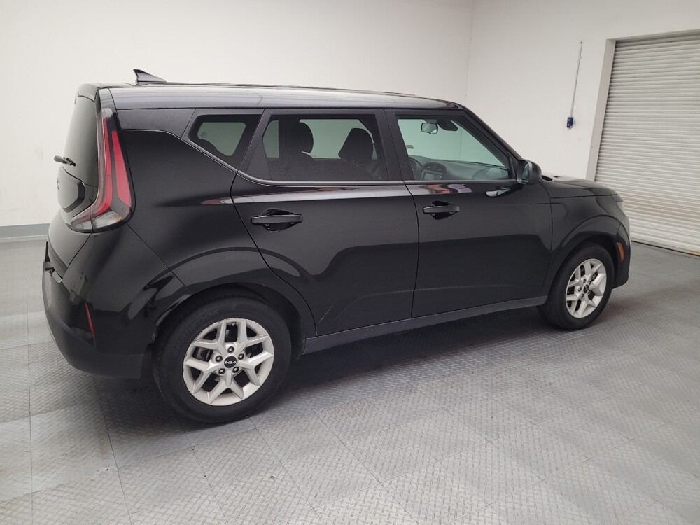 2024 Kia Soul in Montclair, CA 91763 - 18102196 10