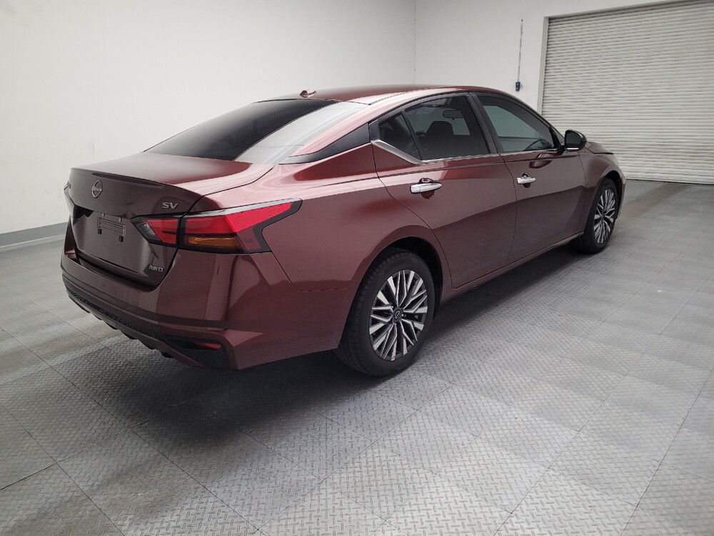 2023 Nissan Altima in El Cajon, CA 92020 - 18102199 9