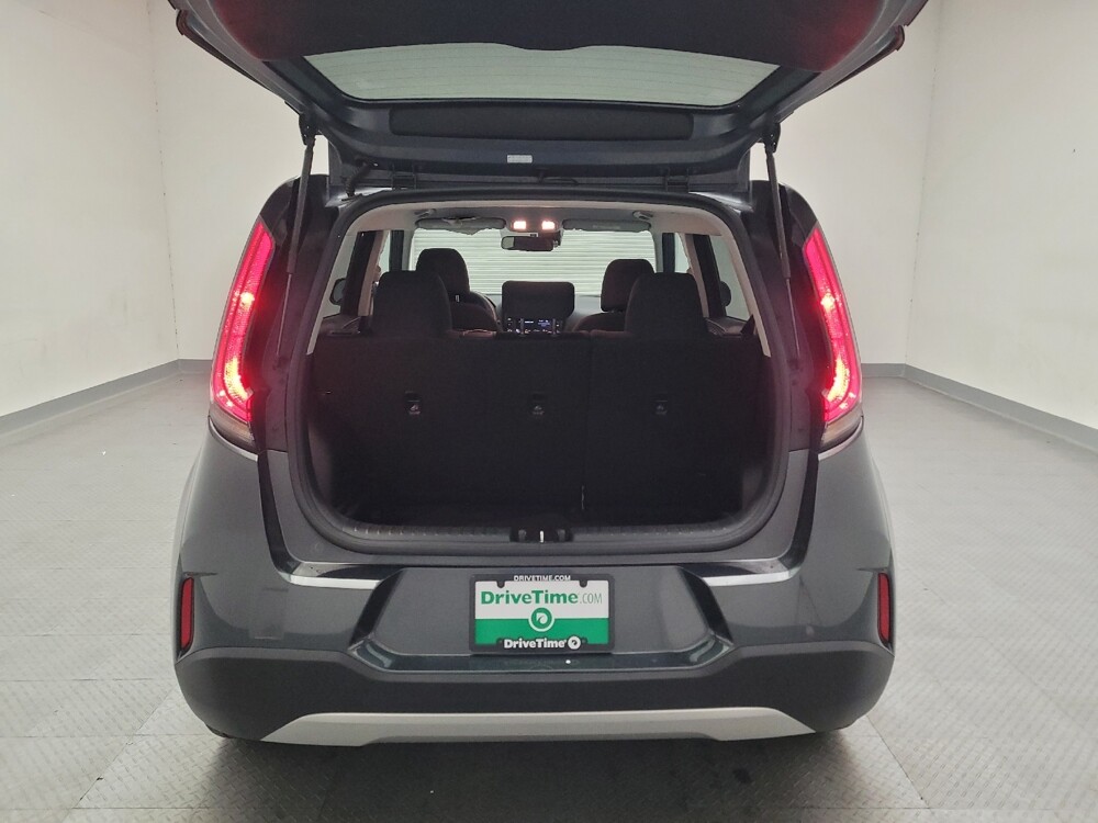 2024 Kia Soul in Montclair, CA 91763 - 18102201 29