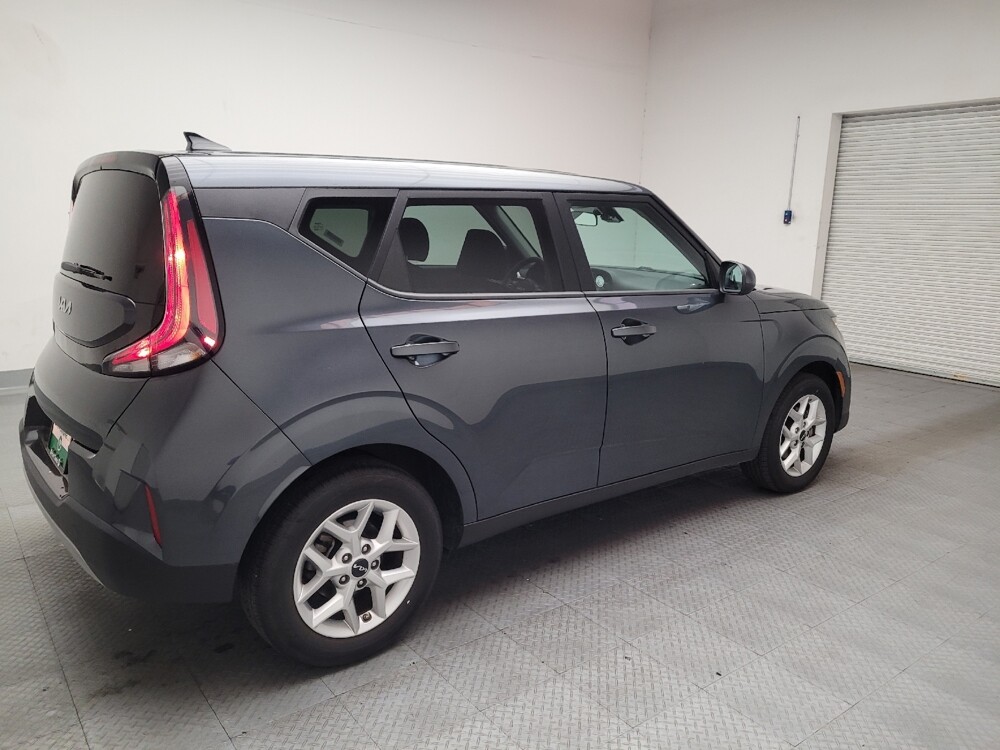 2024 Kia Soul in Montclair, CA 91763 - 18102201 10