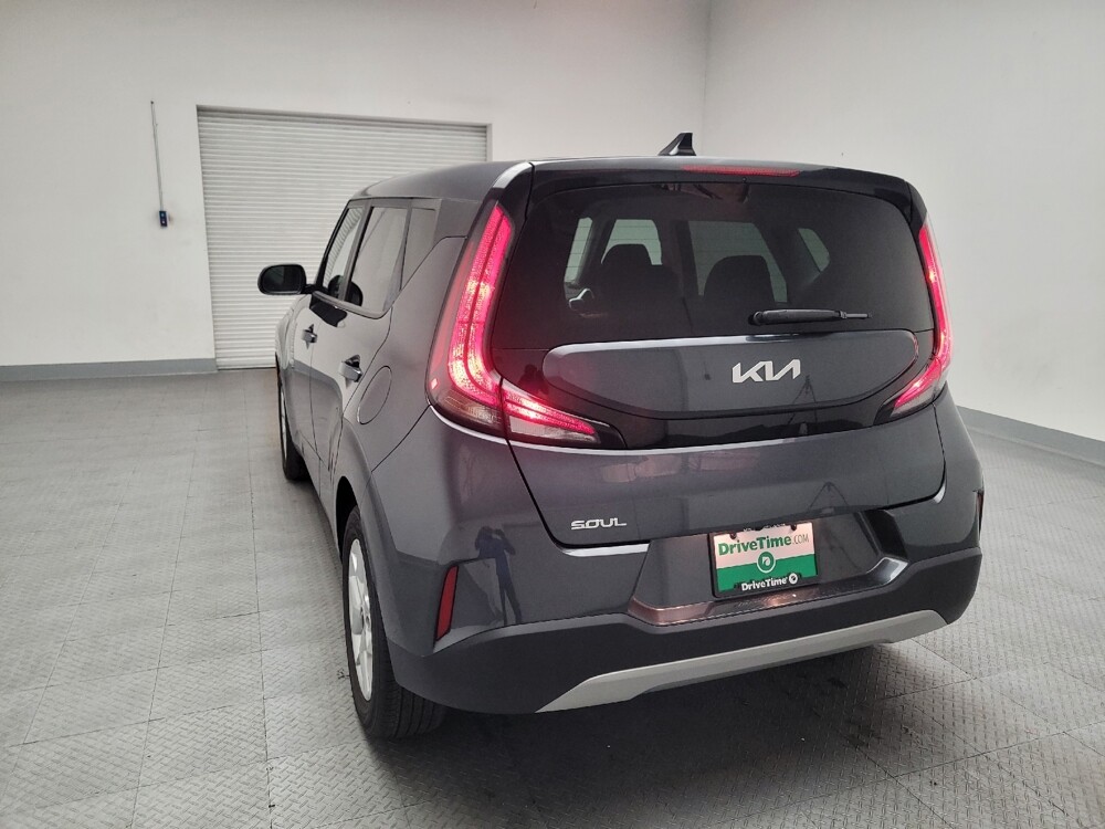 2024 Kia Soul in Montclair, CA 91763 - 18102201 6