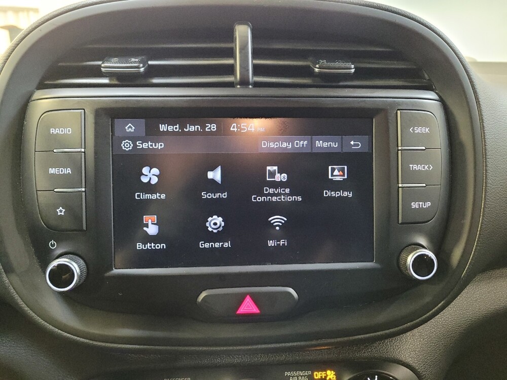 2024 Kia Soul in Montclair, CA 91763 - 18102201 25