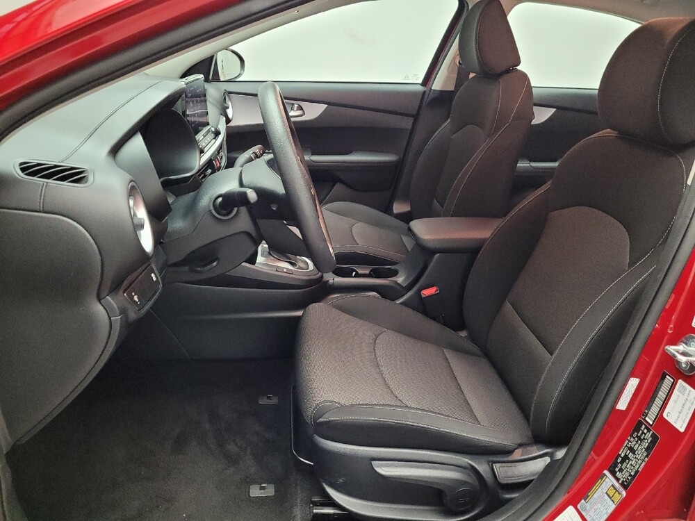 2024 Kia Forte in Downey, CA 90241 - 18102202 17