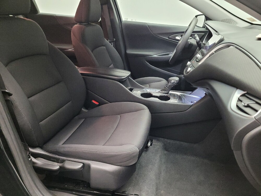 2024 Chevrolet Malibu in Sacramento, CA 95821 - 18102210 21