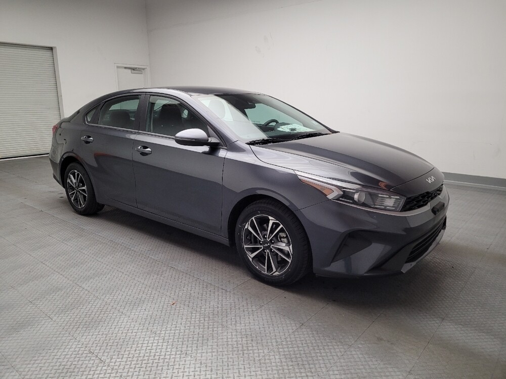 2024 Kia Forte in Downey, CA 90241 - 18102212 13