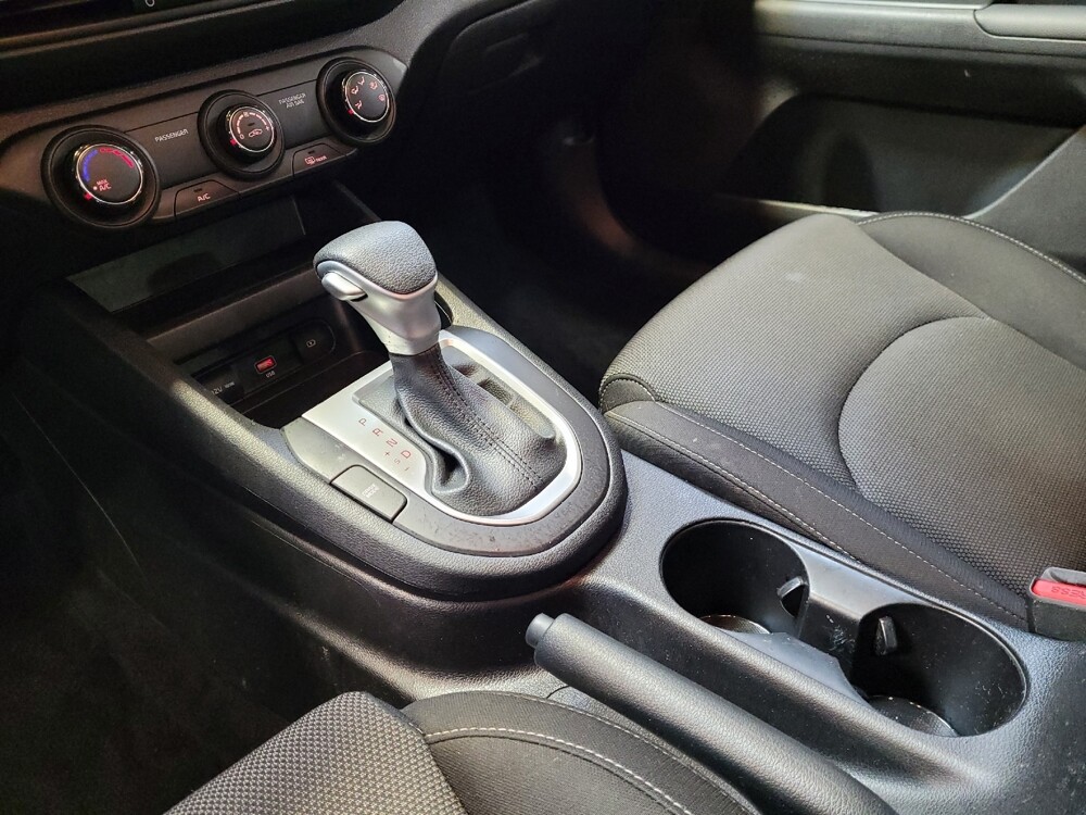 2024 Kia Forte in Downey, CA 90241 - 18102212 26