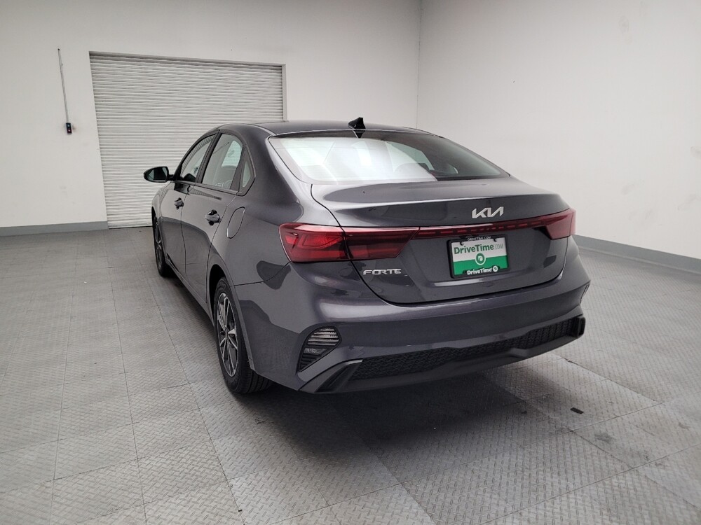 2024 Kia Forte in Downey, CA 90241 - 18102212 6