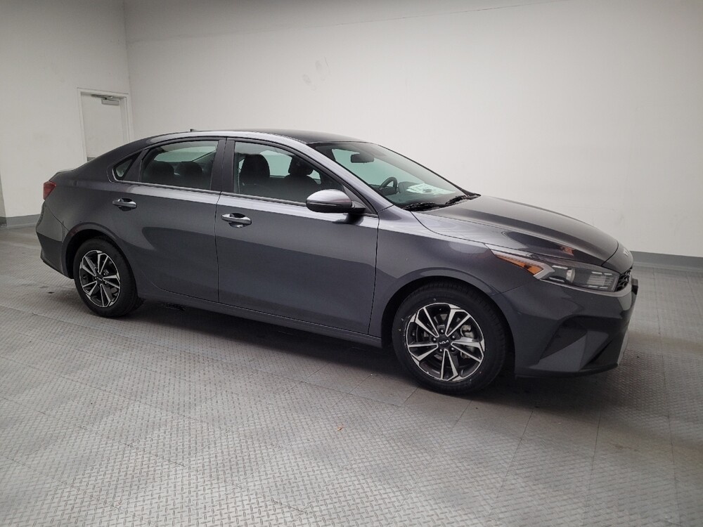 2024 Kia Forte in Downey, CA 90241 - 18102212 11