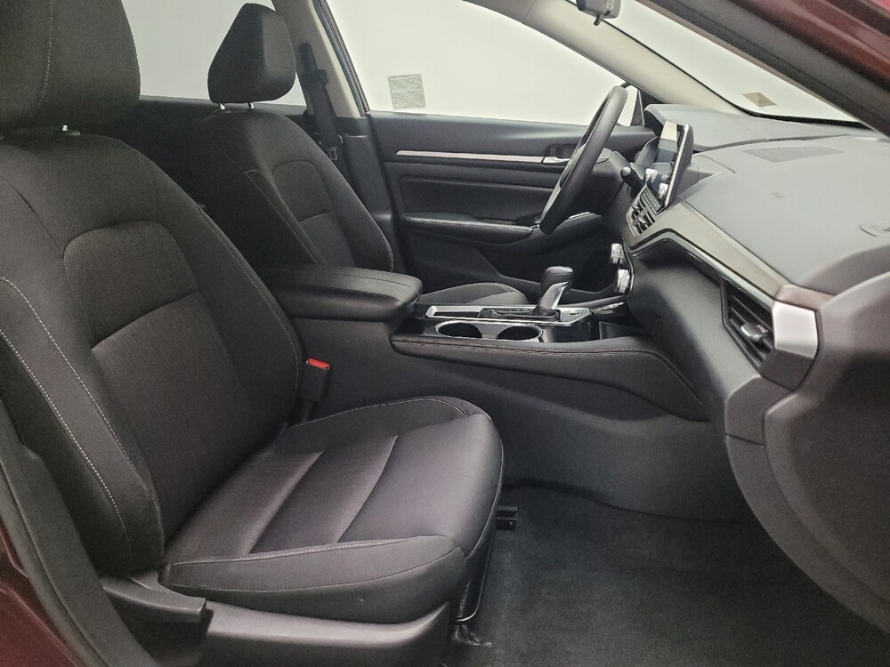 2023 Nissan Altima in Riverside, CA 92504 - 18102213 21