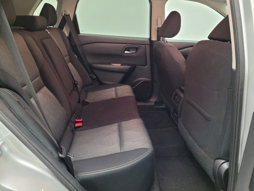 2024 Nissan Rogue in Montclair, CA 91763 - 18102218 19