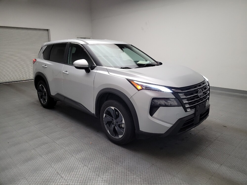 2024 Nissan Rogue in Montclair, CA 91763 - 18102218 13