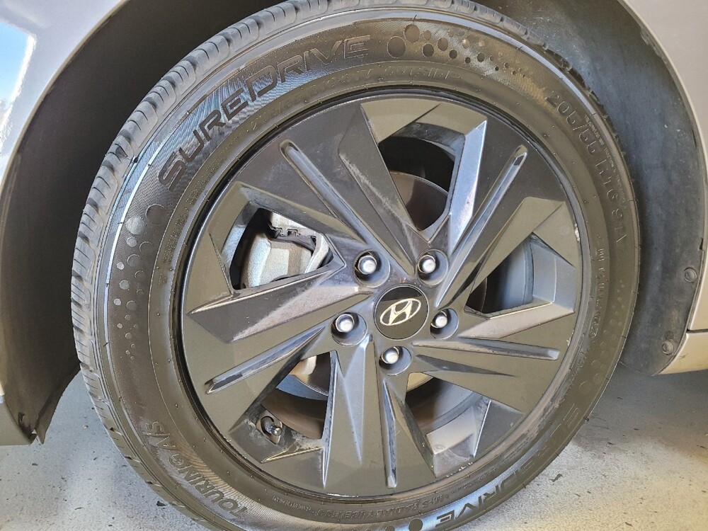 2023 Hyundai Elantra in Downey, CA 90241 - 18102220 31